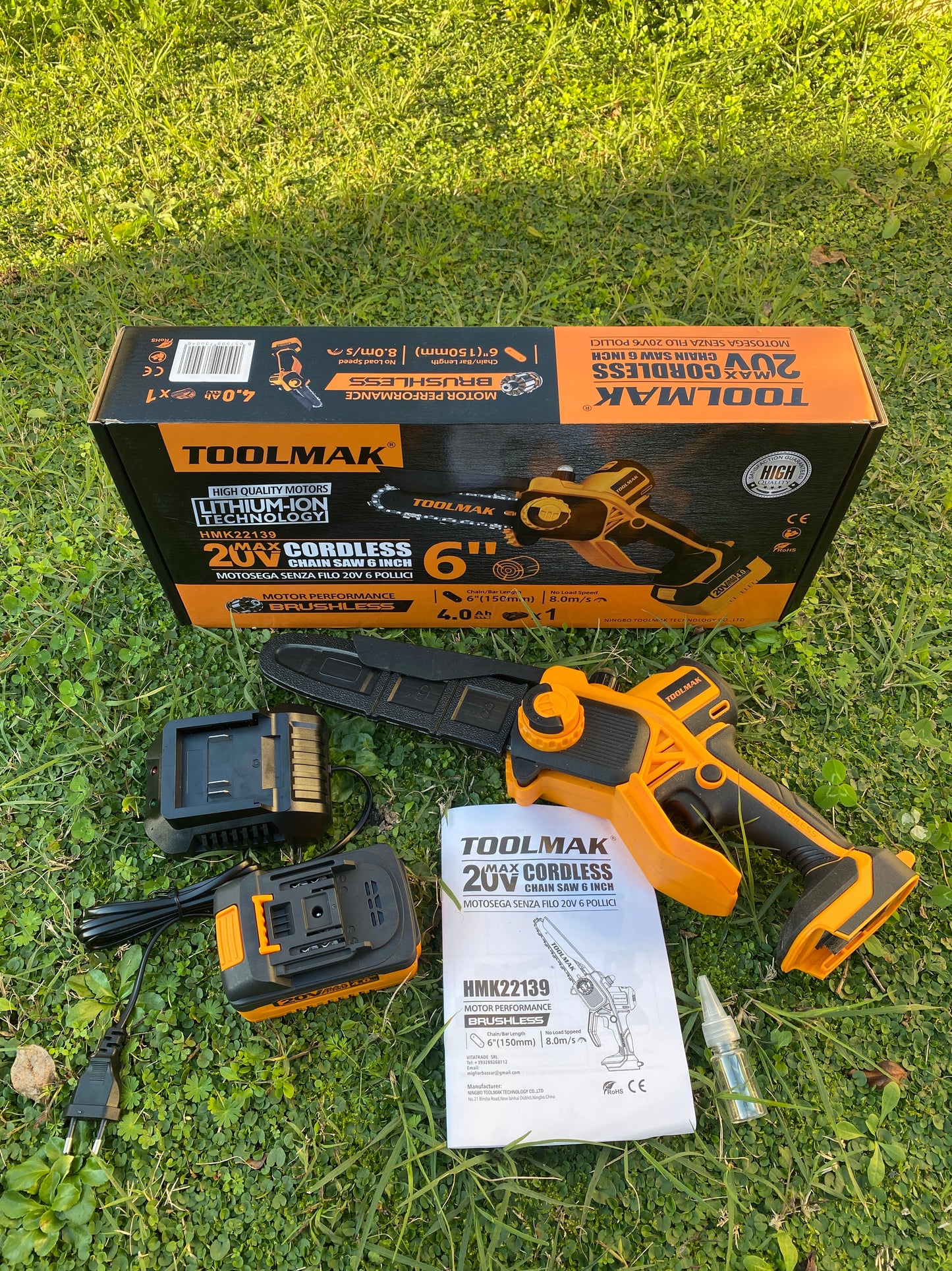 TOOLMAK - Motosega a Batteria 20V, Motore Brushless,Lunghezz 6 "Pollici ,1100w,5500RPM, Sega Elettrica Senza Fili al Litio,per potatura Alberi e Giardino- HMK22139(6")